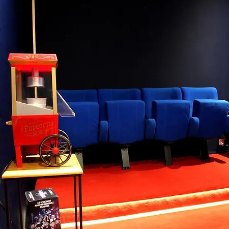 T2 Le 7éme Art Cinéma Netflix Wifi *